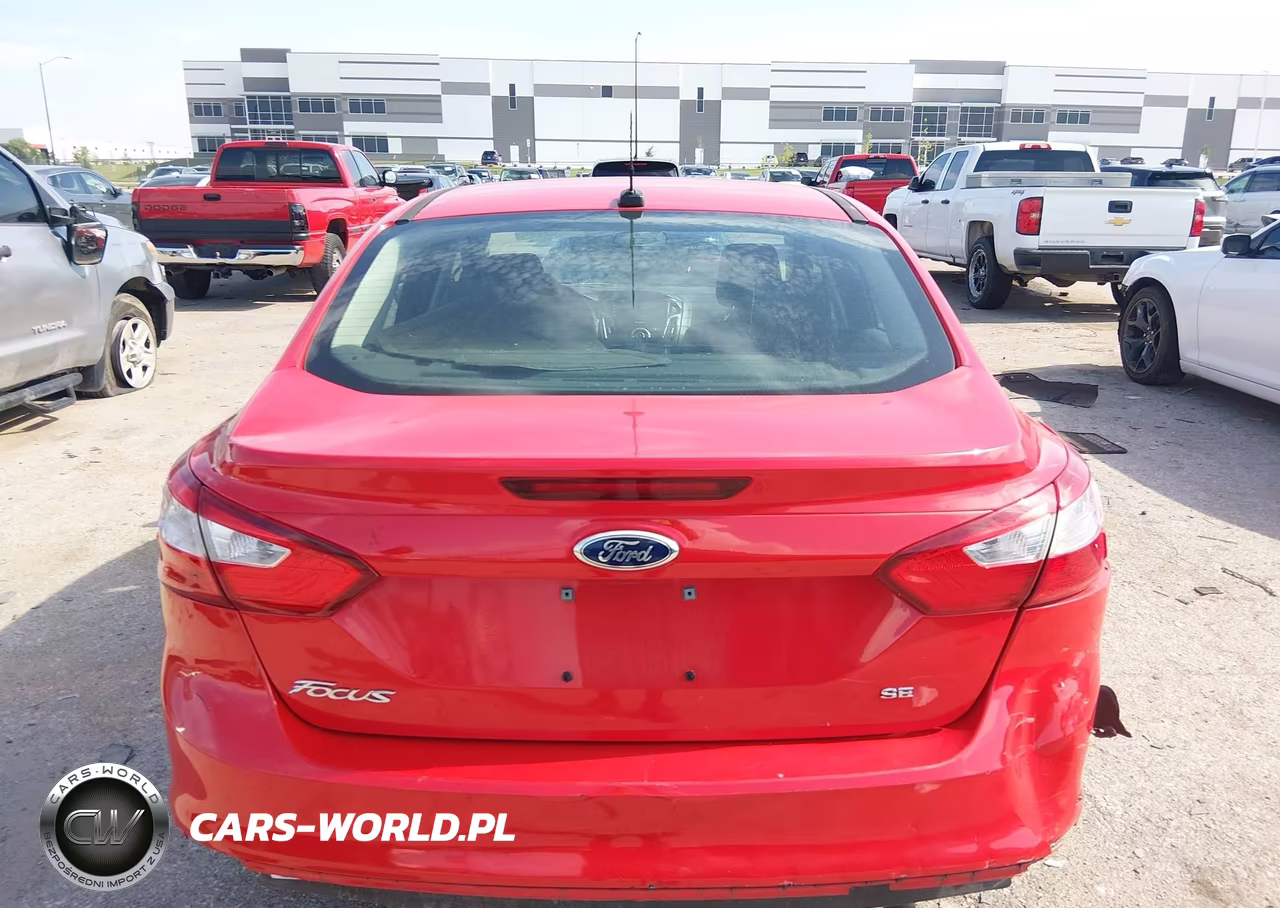2012 Ford Focus Se VIN:1FAHP3F2XCL329600 - 16
