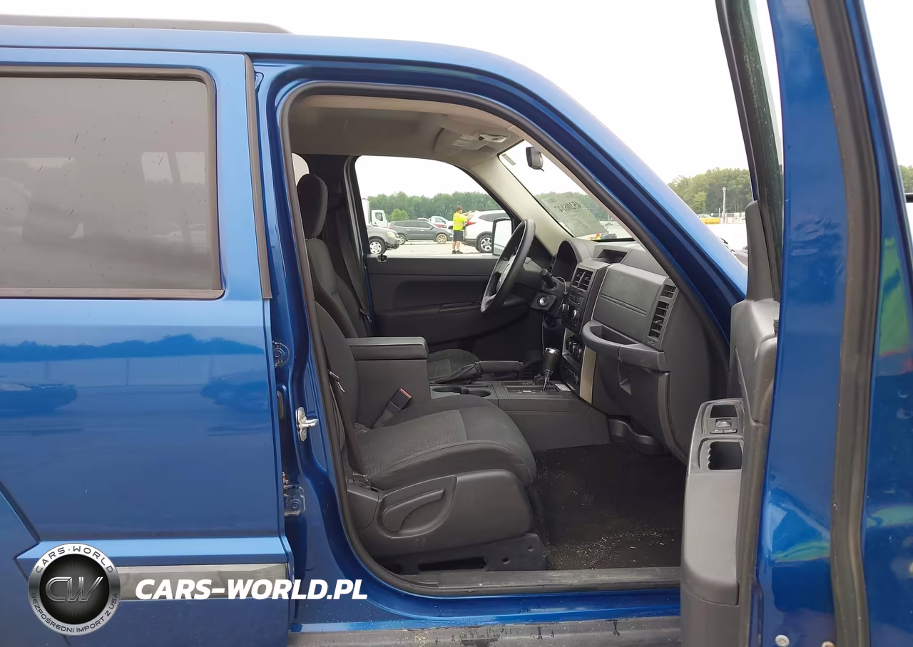 2009 Jeep Liberty Sport VIN:1J8GN28K39W551253 - 5