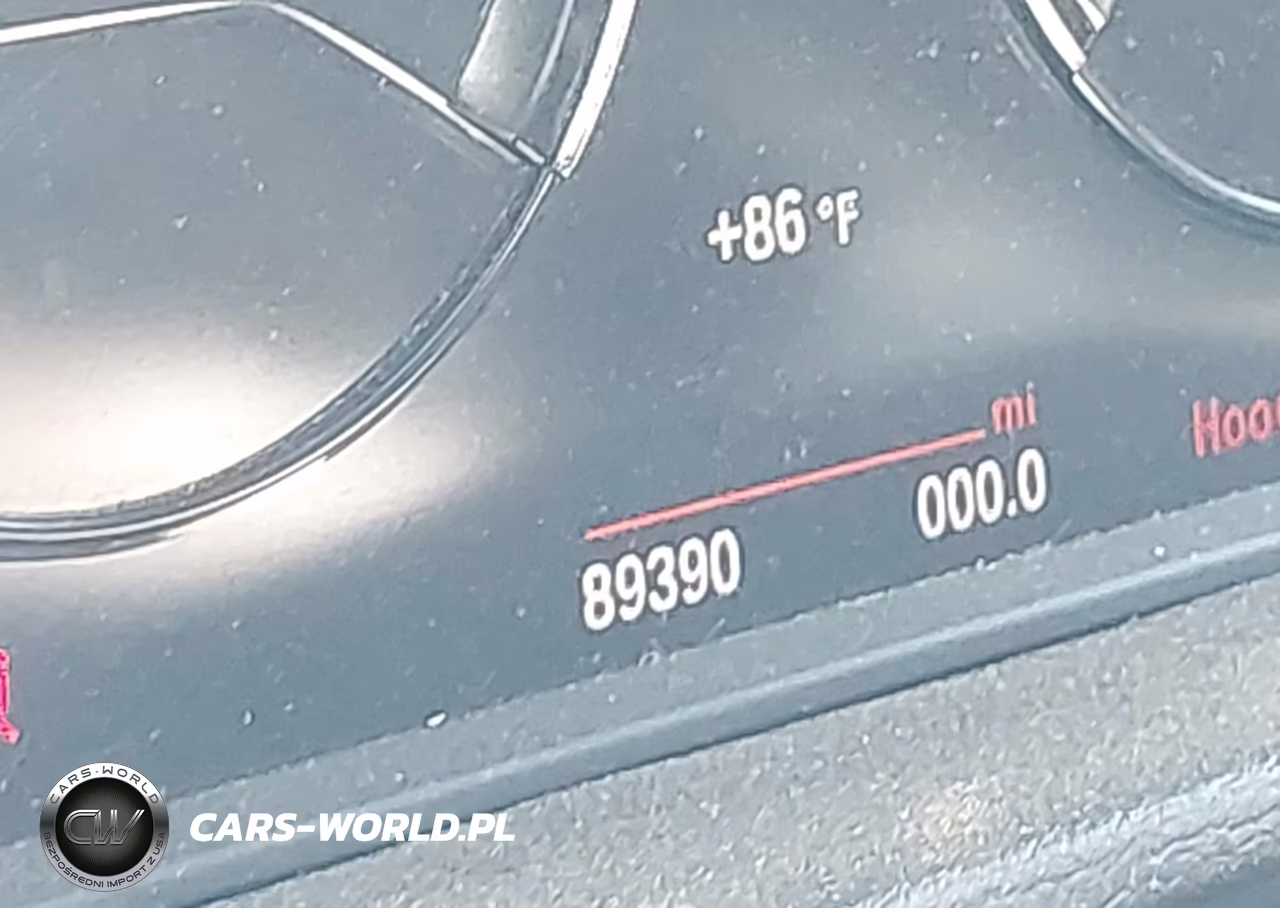 2018 BMW X1 xDrive28I VIN:WBXHT3C34J5L28806 - 7