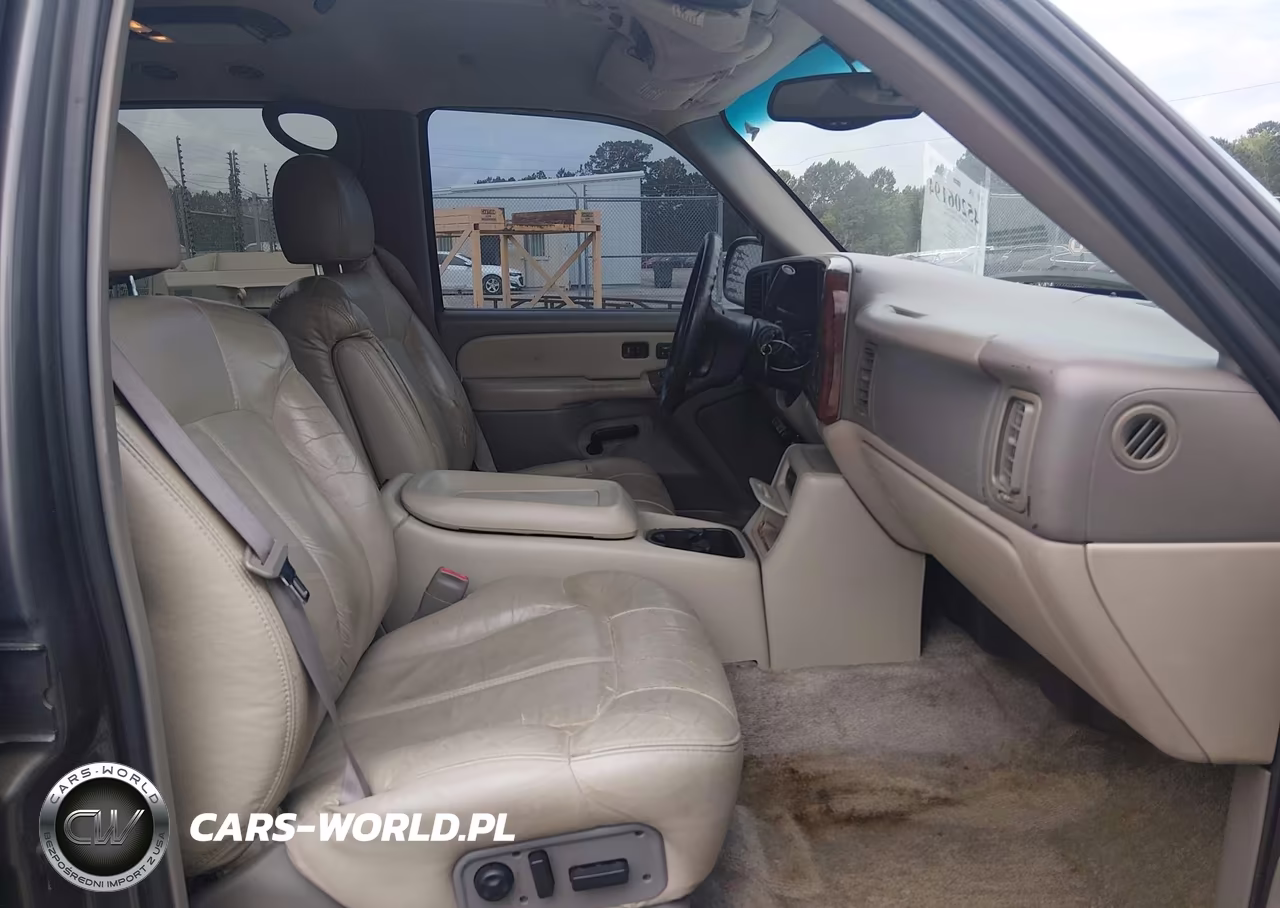 2000 Chevrolet Suburban 1500 Lt VIN:3GNEC16T3YG211485 - 5
