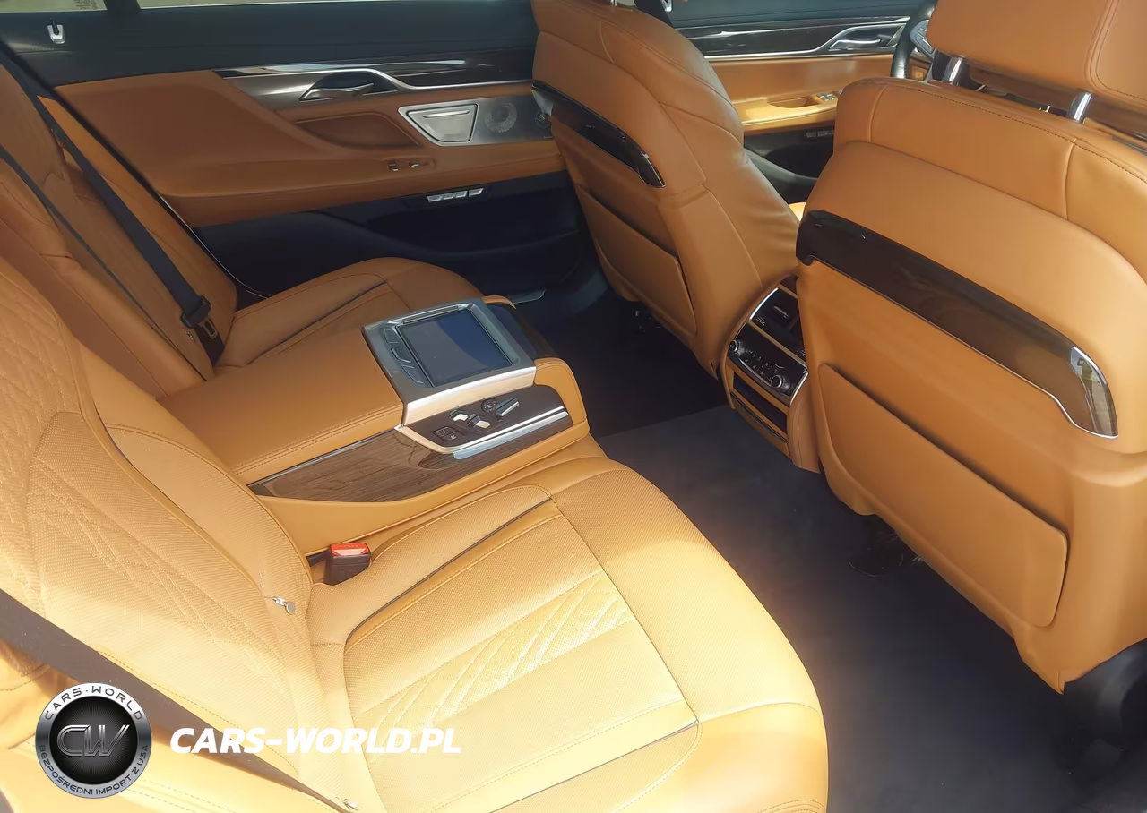 2016 BMW 750I xDrive VIN:WBA7F2C58GG418515 - 8