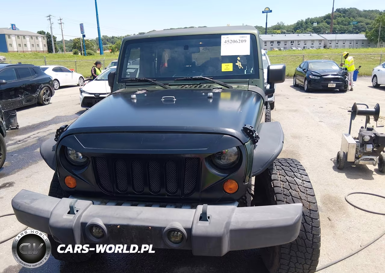 2008 Jeep Wrangler Unlimited X VIN:1J4GA39128L511108 - 6