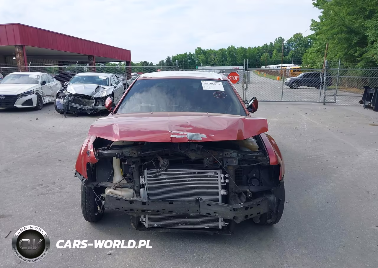 2015 Chrysler 300C VIN:2C3CCAEGXFH920856 - 13