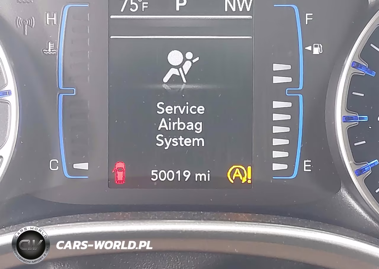 2019 Chrysler Pacifica Touring L VIN:2C4RC1BG0KR733186 - 15