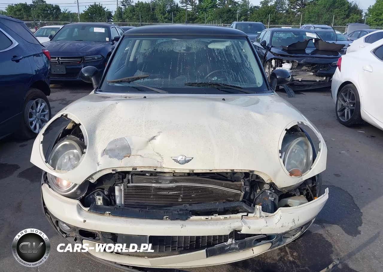 2007 Mini Cooper VIN:WMWMF33557TT59164 - 6