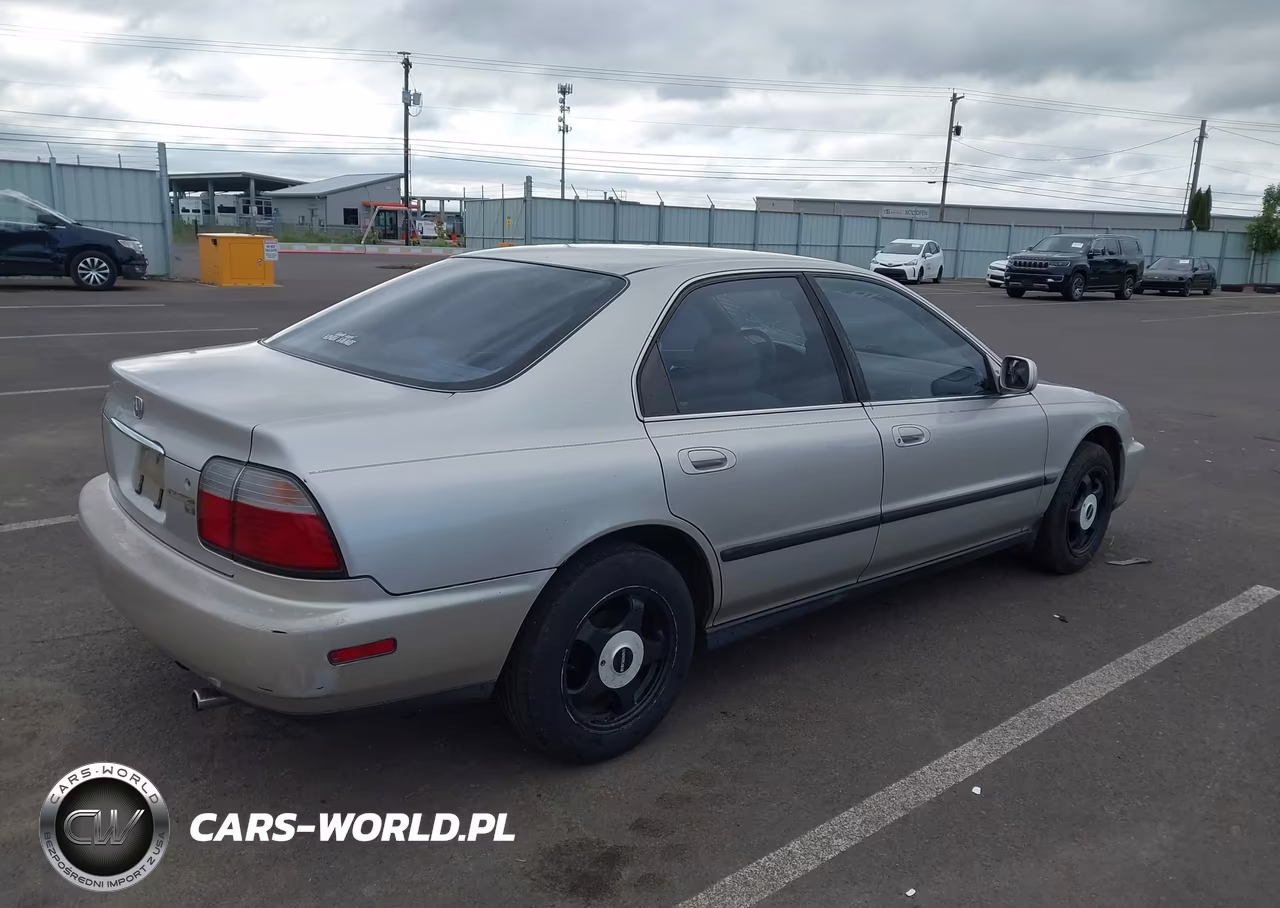1997 Honda Accord Lx VIN:1HGCD5634VA002840 - 4