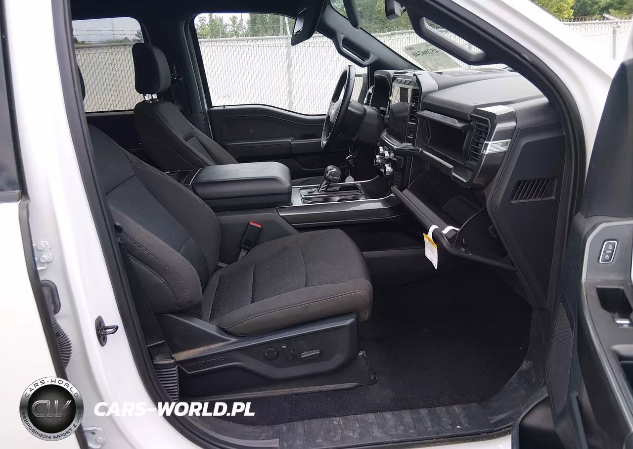 2023 Ford F-150 Xlt VIN:1FTEW1C58PFC09141 - 5