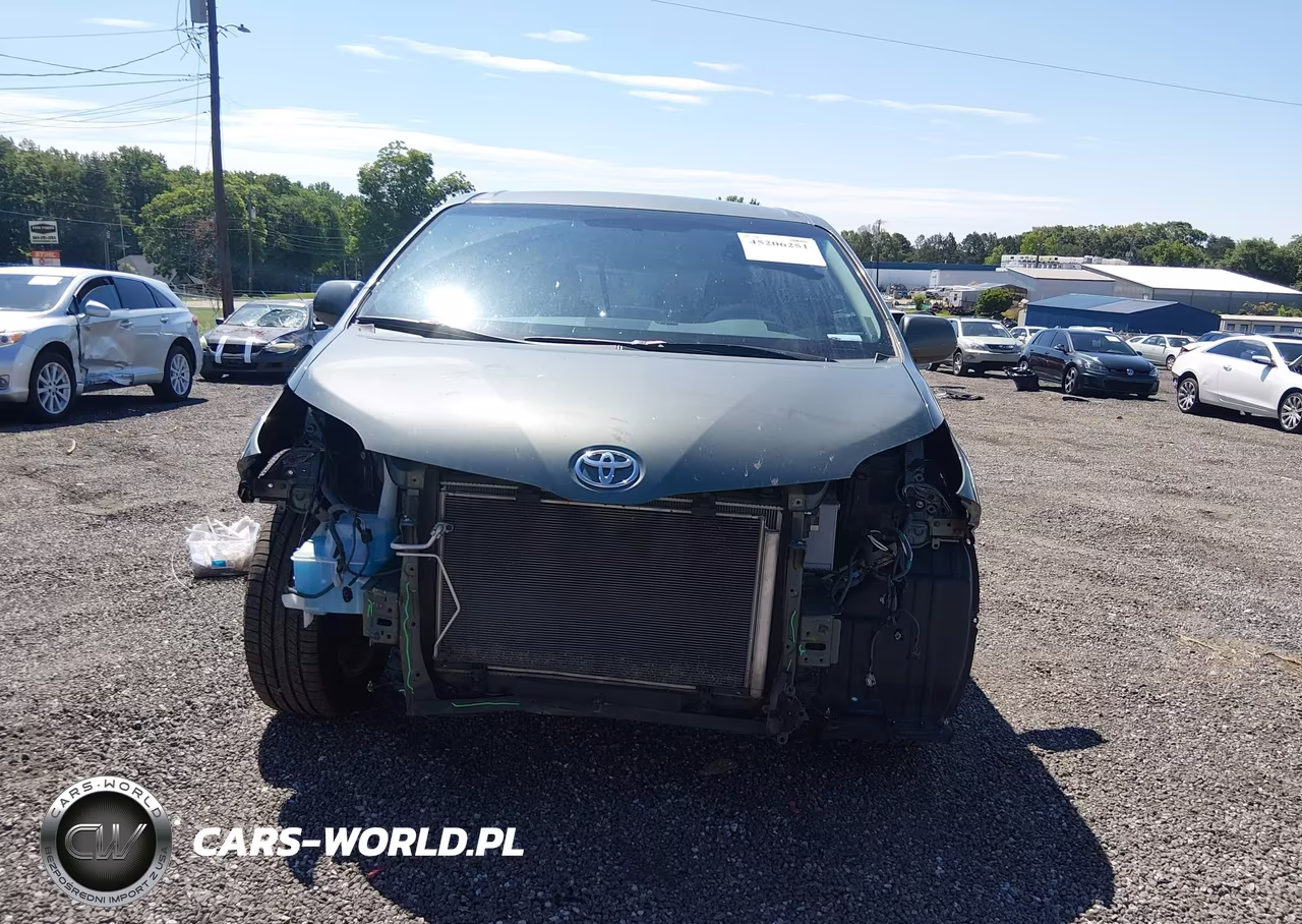 2013 Toyota Sienna Le V6 8 Passenger VIN:5TDKK3DC3DS399241 - 13