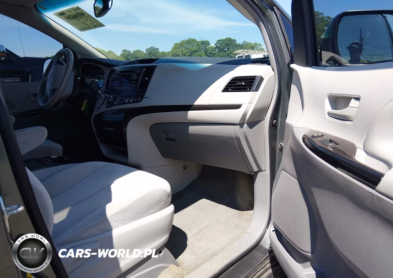 2013 Toyota Sienna Le V6 8 Passenger VIN:5TDKK3DC3DS399241 - 5