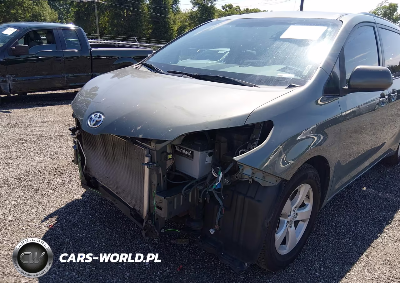 2013 Toyota Sienna Le V6 8 Passenger VIN:5TDKK3DC3DS399241 - 6