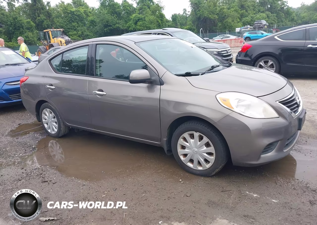 2014 Nissan Versa 1.6 Sv