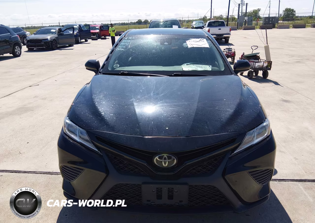 2018 Toyota Camry Se VIN:4T1B11HK7JU107358 - 13