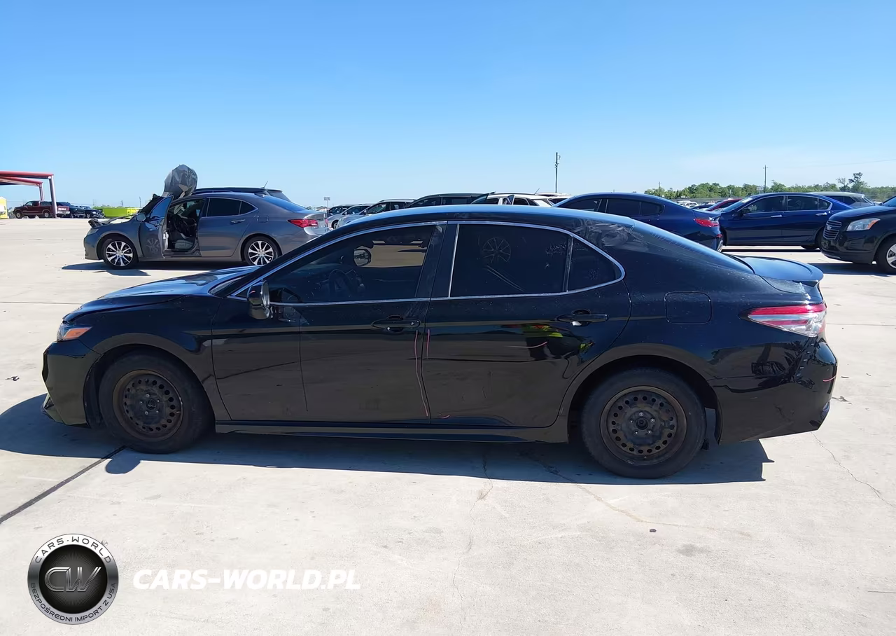 2018 Toyota Camry Se VIN:4T1B11HK7JU107358 - 15