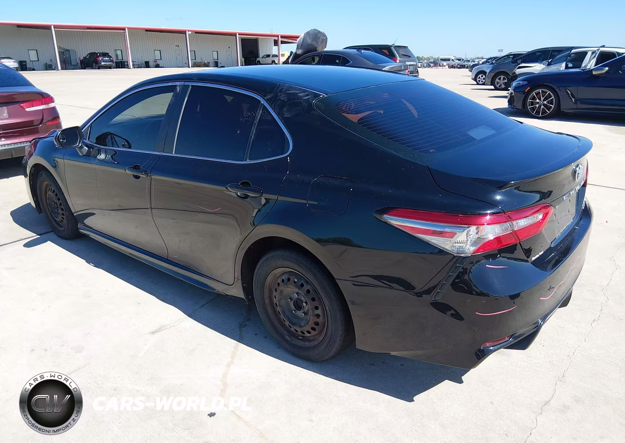 2018 Toyota Camry Se VIN:4T1B11HK7JU107358 - 3