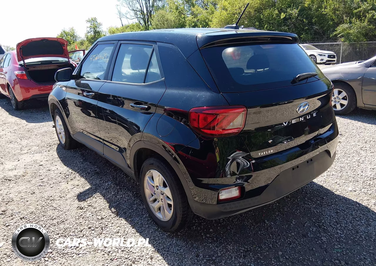 2023 Hyundai Venue Se VIN:KMHRB8A33PU219946 - 3