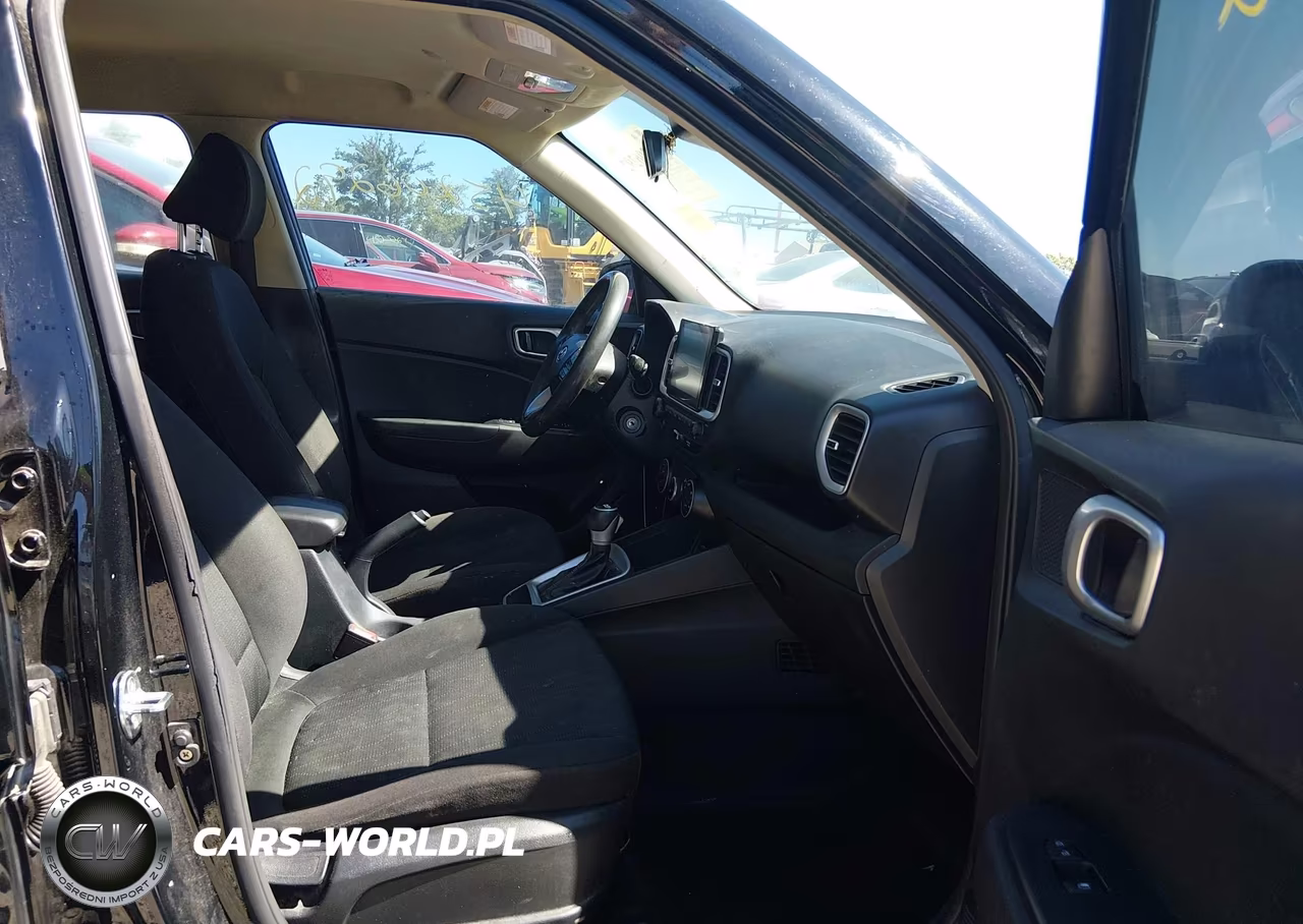 2023 Hyundai Venue Se VIN:KMHRB8A33PU219946 - 5