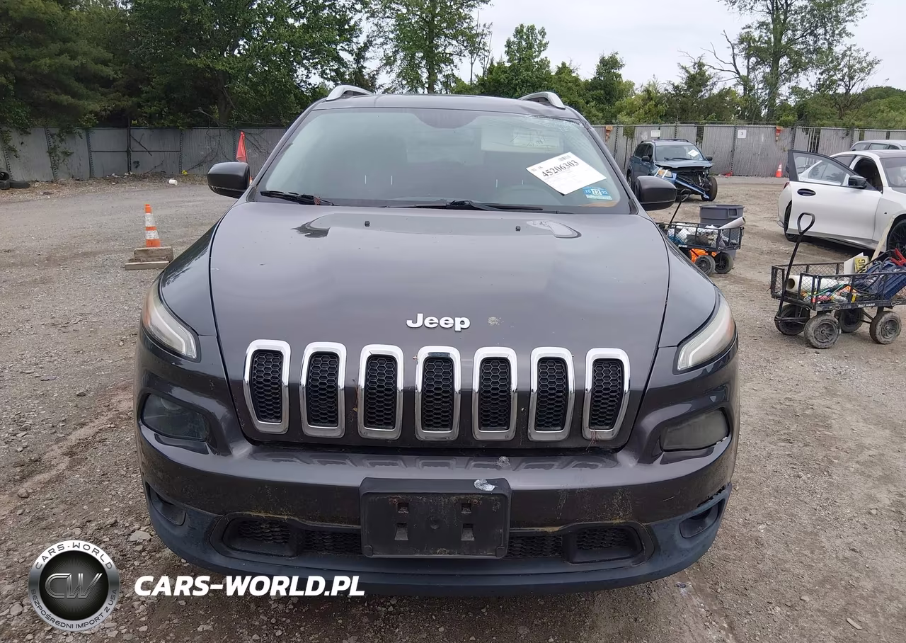 2015 Jeep Cherokee Latitude VIN:1C4PJMCS4FW577393 - 12