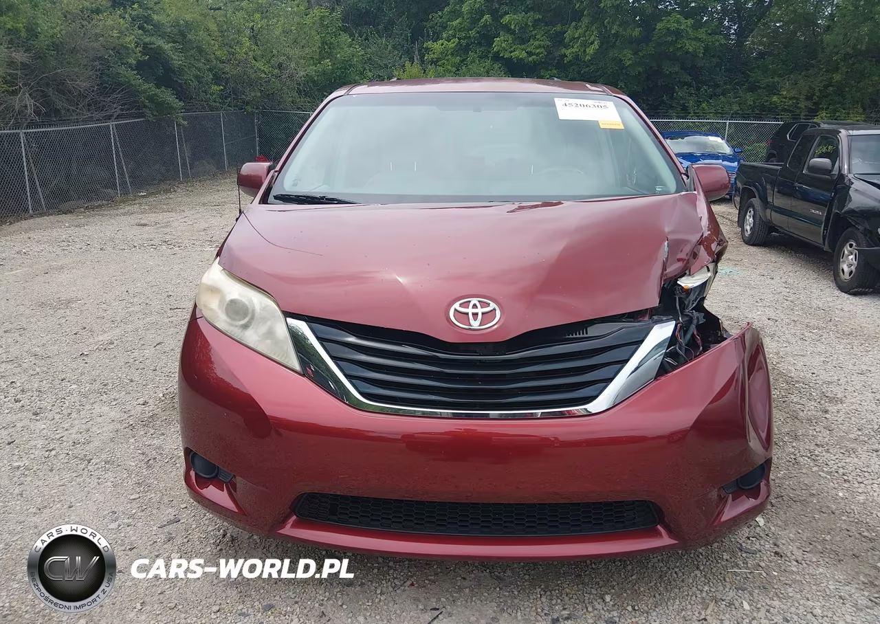 2013 Toyota Sienna Le V6 8 Passenger VIN:5TDKK3DC5DS371229 - 12