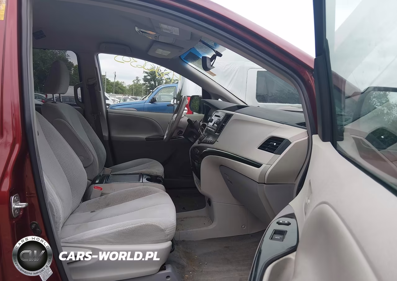 2013 Toyota Sienna Le V6 8 Passenger VIN:5TDKK3DC5DS371229 - 5