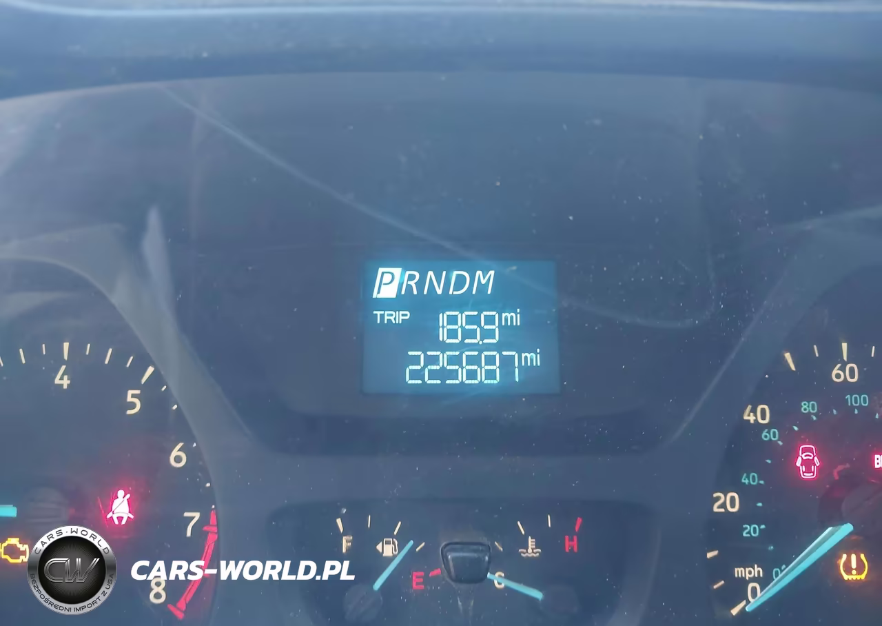 2016 Ford Transit-250 VIN:1FTYR3XM0GKB02111 - 15