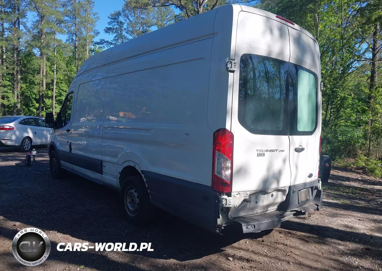 2016 Ford Transit-250 VIN:1FTYR3XM0GKB02111 - 3