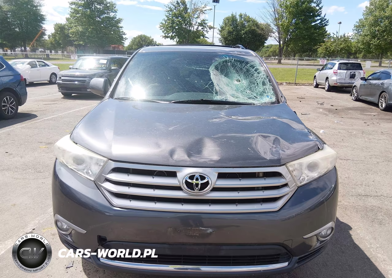 2012 Toyota Highlander Base V6 VIN:5TDBK3EH1CS095446 - 12