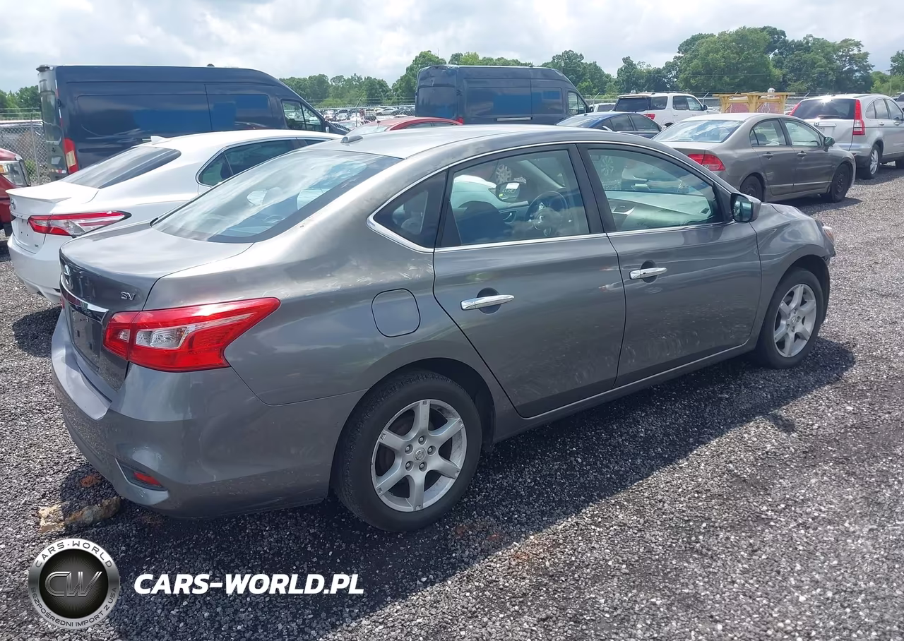 2017 Nissan Sentra Sv VIN:3N1AB7AP4HY251403 - 4