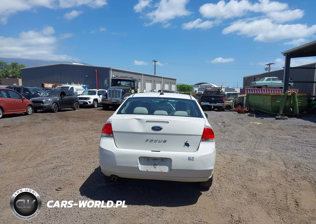 2010 Ford Focus S VIN:1FAHP3EN5AW257356 - 16