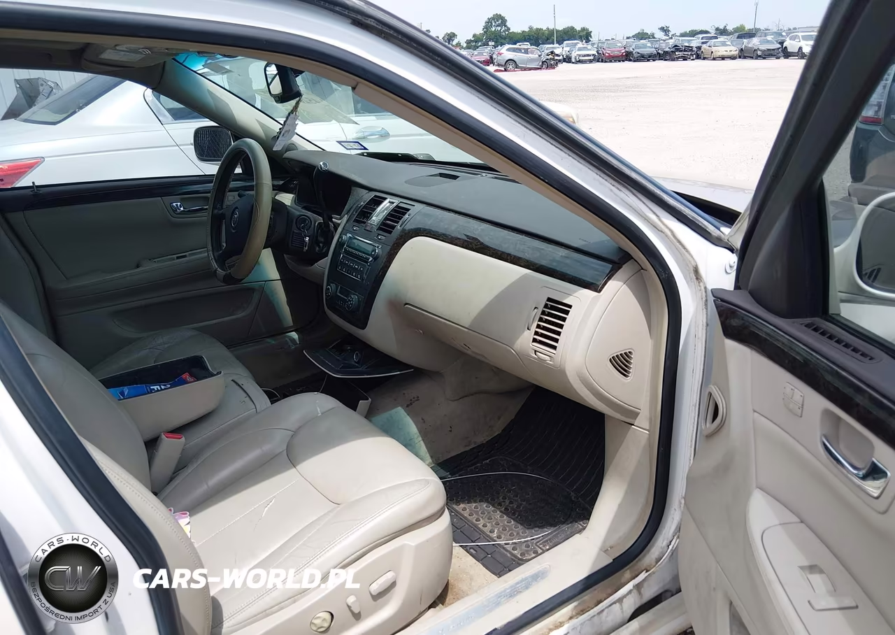 2011 Cadillac Dts Luxury Collection VIN:1G6KD5E64BU109308 - 5