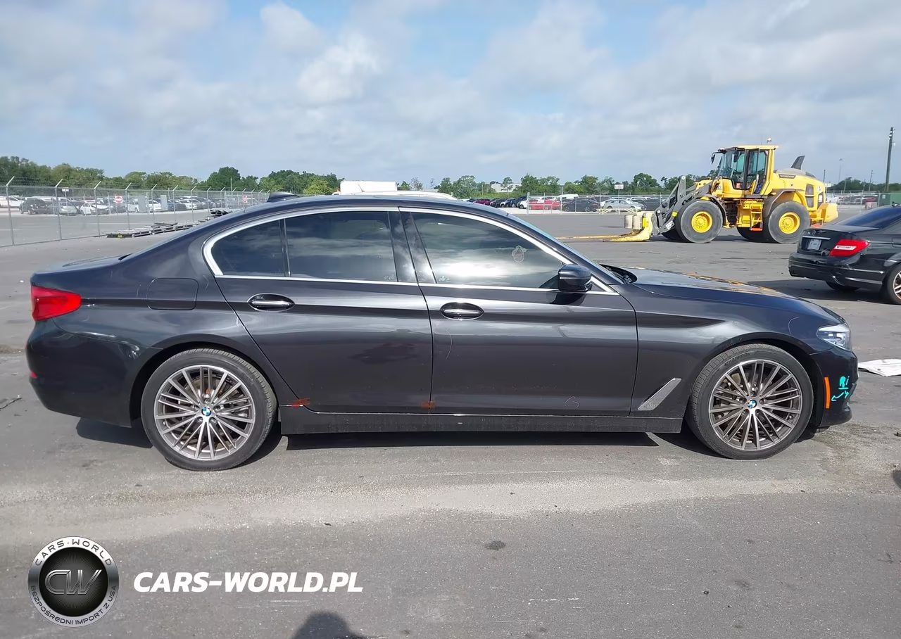 2017 BMW 530I VIN:WBAJA5C37HWA35020 - 13