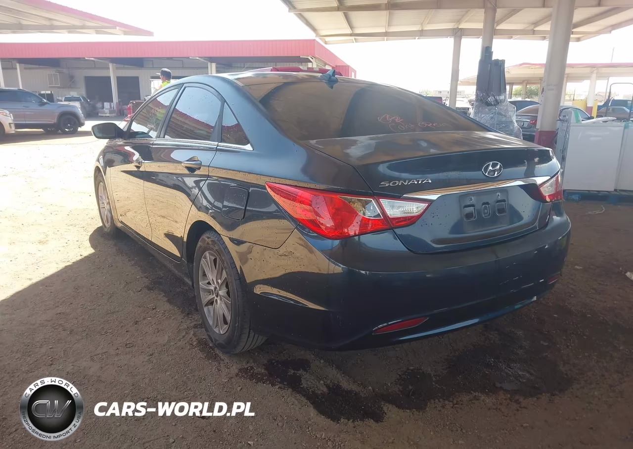 2012 Hyundai Sonata Gls VIN:5NPEB4AC9CH334745 - 3