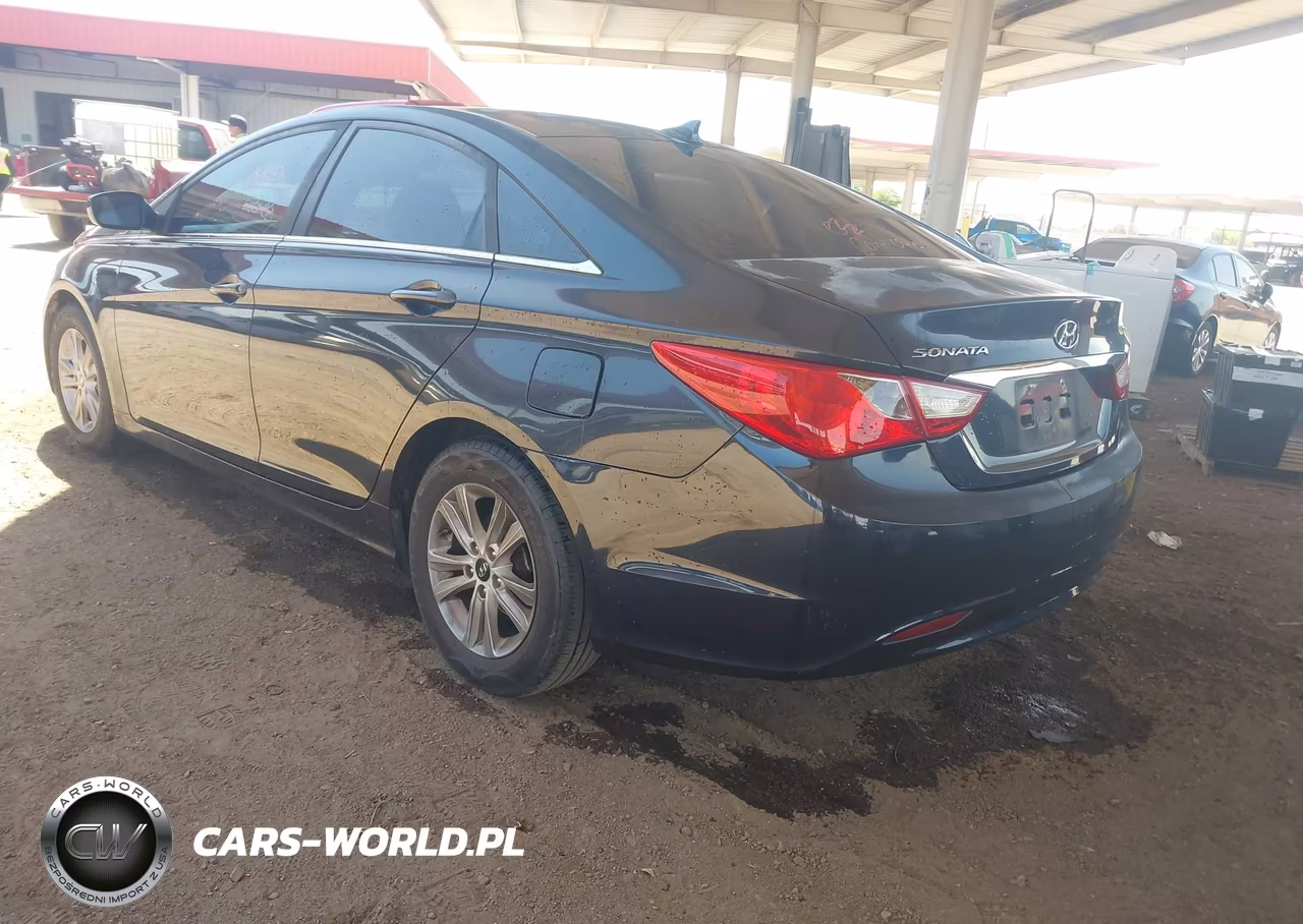2012 Hyundai Sonata Gls VIN:5NPEB4AC9CH334745 - 4