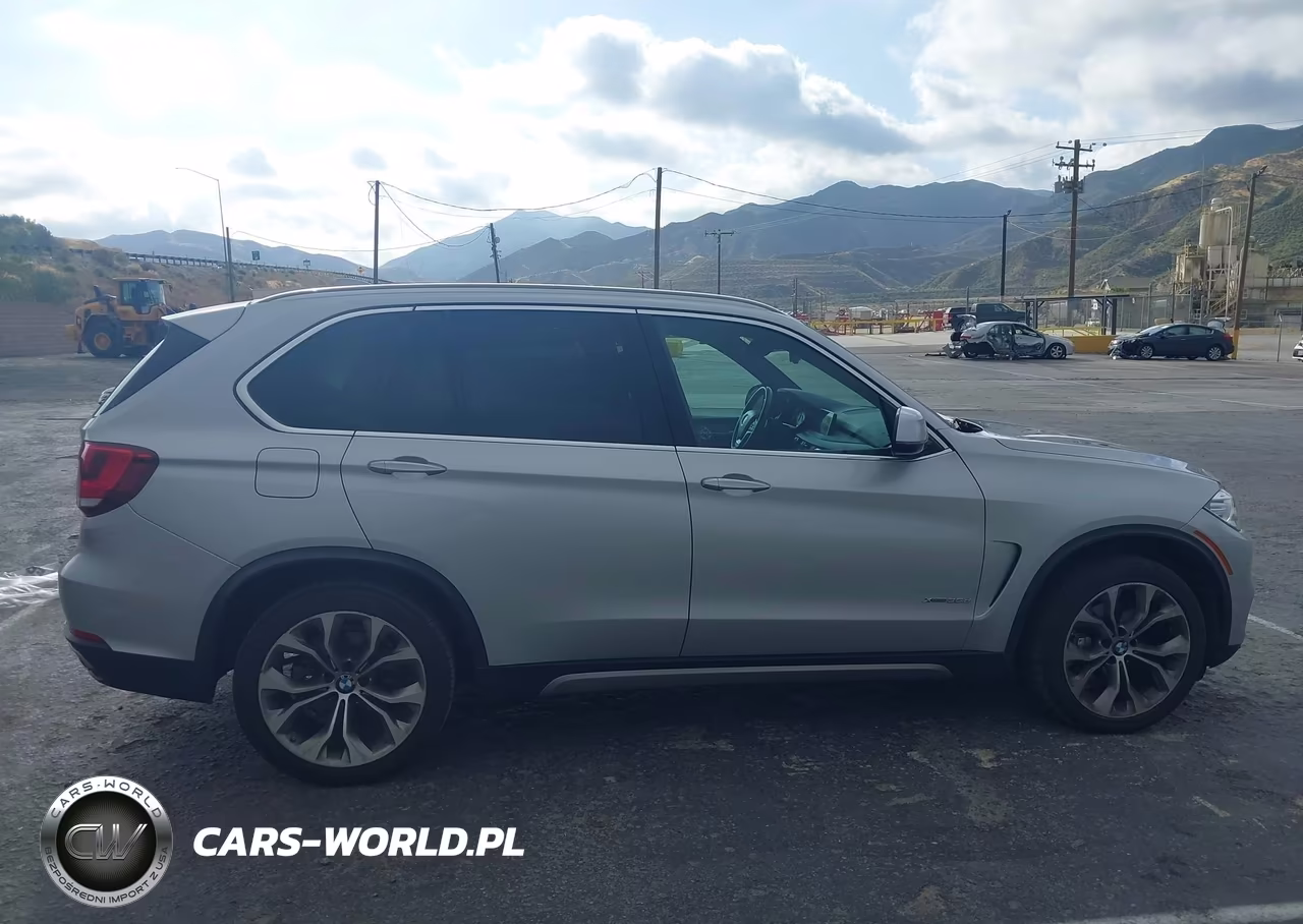2018 BMW X5 xDrive35D VIN:5UXKS4C5XJ0Y17851 - 13
