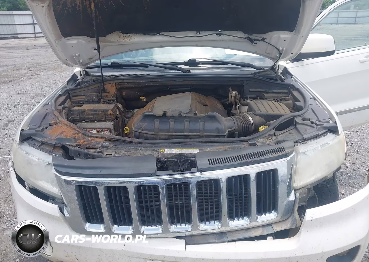 2011 Jeep Grand Cherokee Laredo VIN:1J4RR4GT8BC544150 - 10