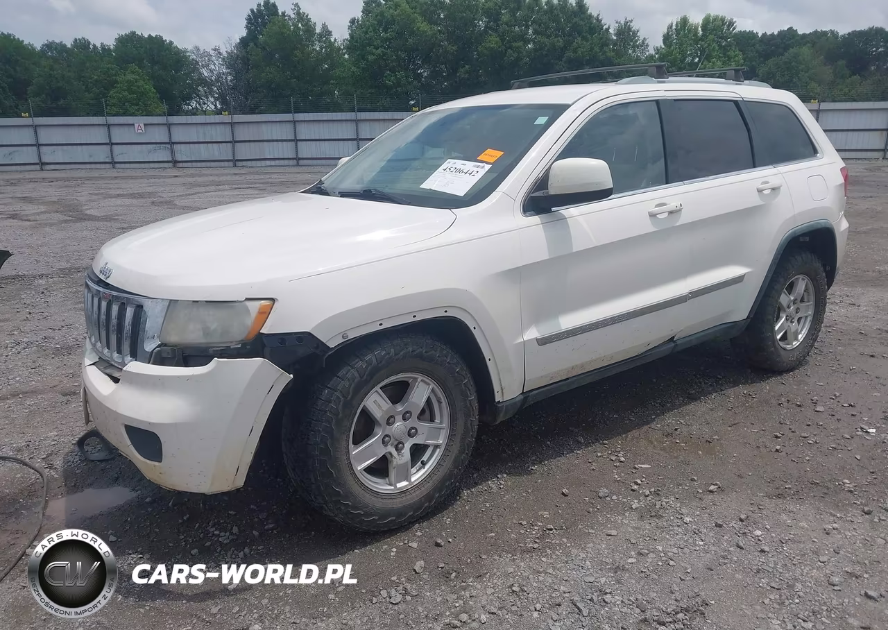 2011 Jeep Grand Cherokee Laredo VIN:1J4RR4GT8BC544150 - 2