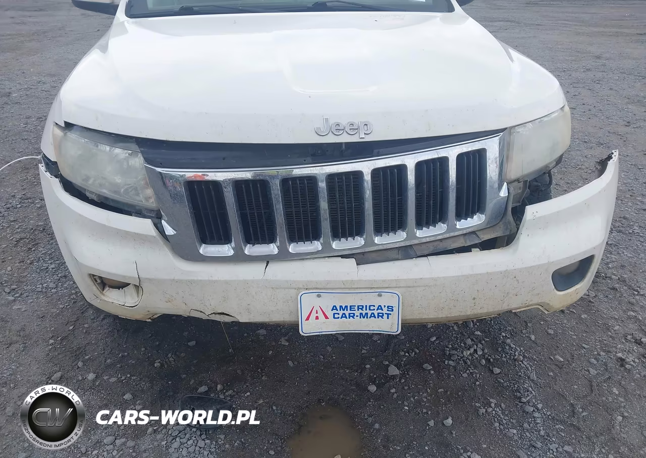 2011 Jeep Grand Cherokee Laredo VIN:1J4RR4GT8BC544150 - 6