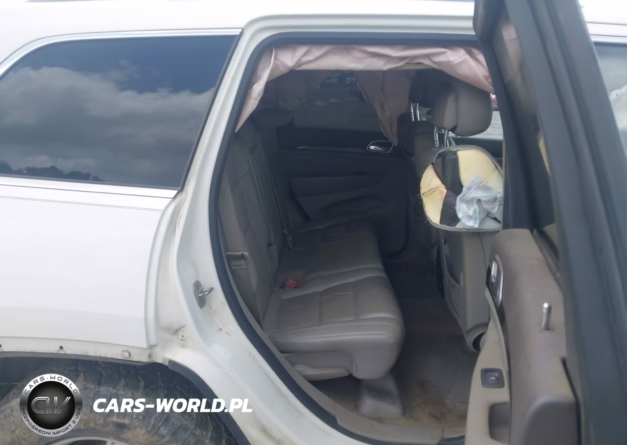 2011 Jeep Grand Cherokee Laredo VIN:1J4RR4GT8BC544150 - 8