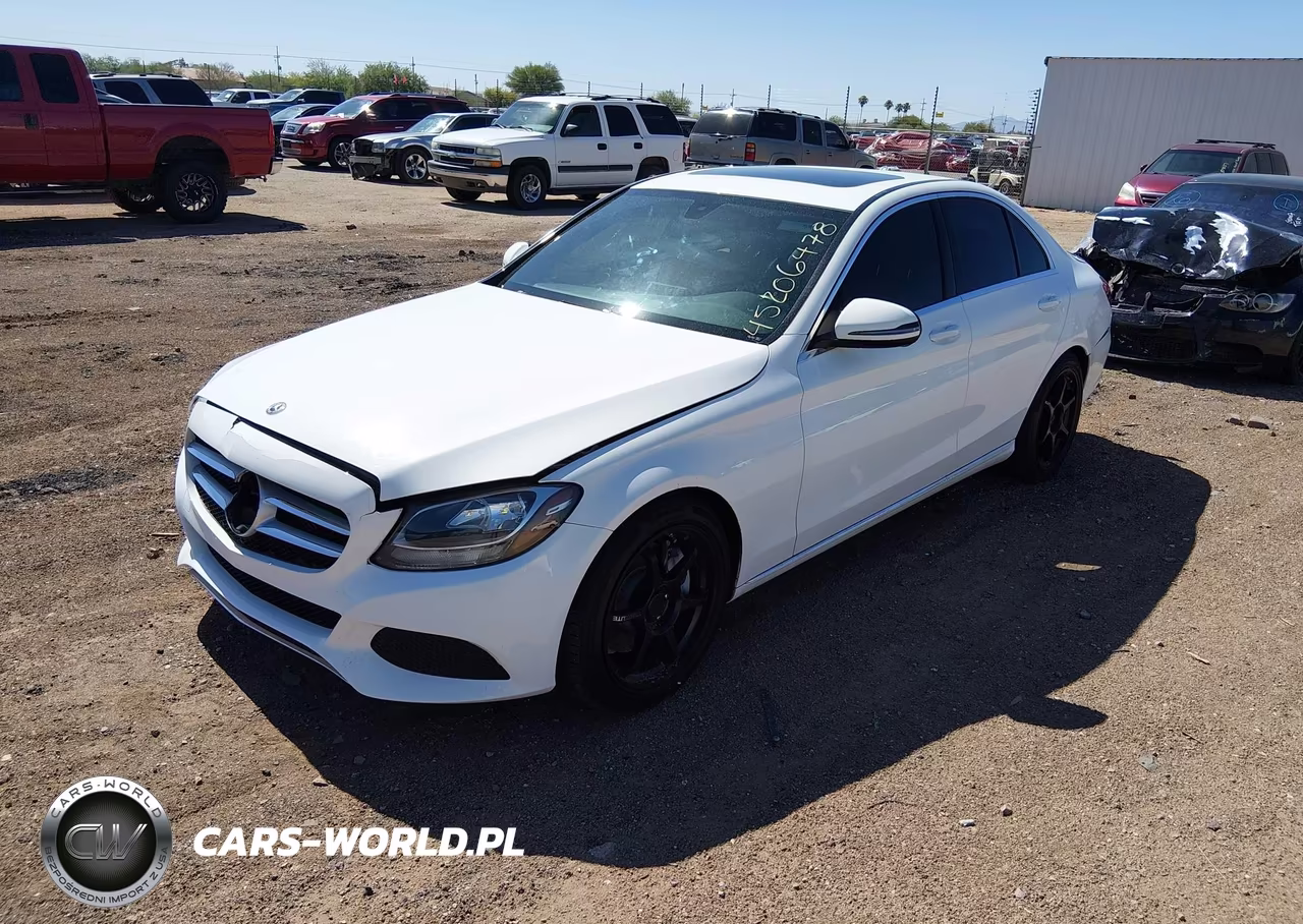 2018 Mercedes-Benz C 300 VIN:55SWF4JB9JU238611 - 2