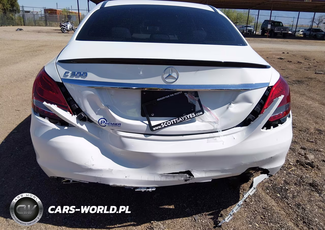 2018 Mercedes-Benz C 300 VIN:55SWF4JB9JU238611 - 6