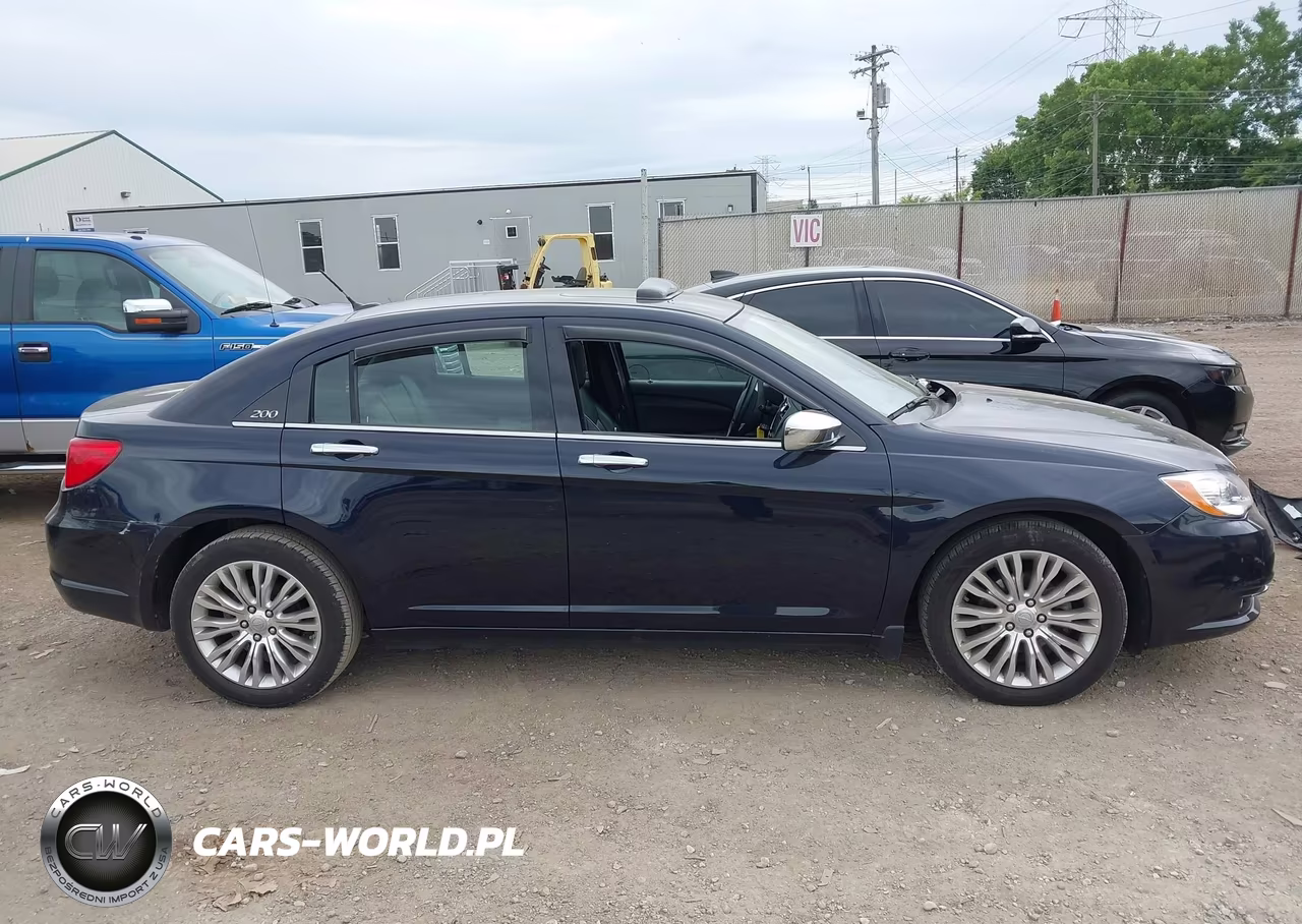 2011 Chrysler 200 Limited VIN:1C3BC2FGXBN594283 - 13