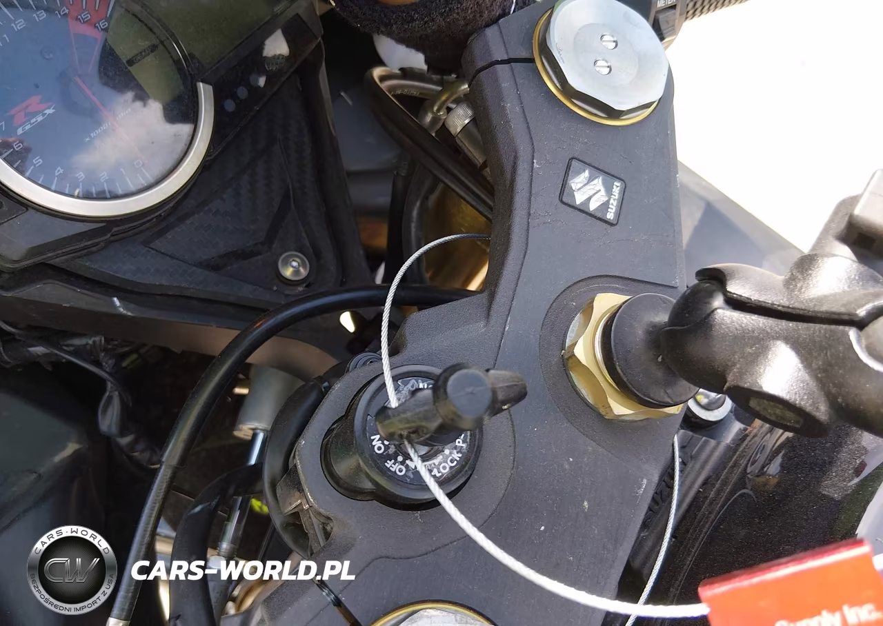 2016 Suzuki Gsx-R750 VIN:JS1GR7MA9G2100154 - 11