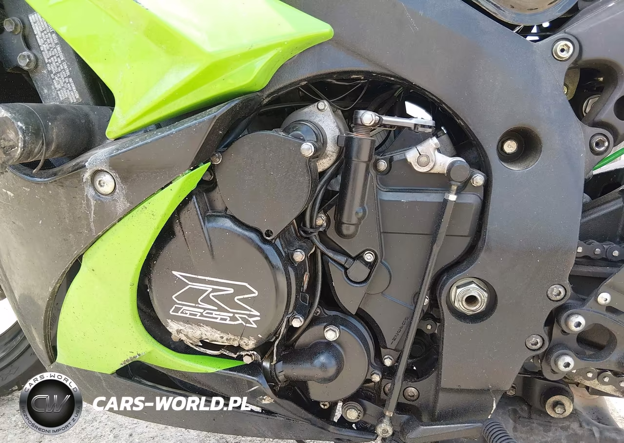 2016 Suzuki Gsx-R750 VIN:JS1GR7MA9G2100154 - 9