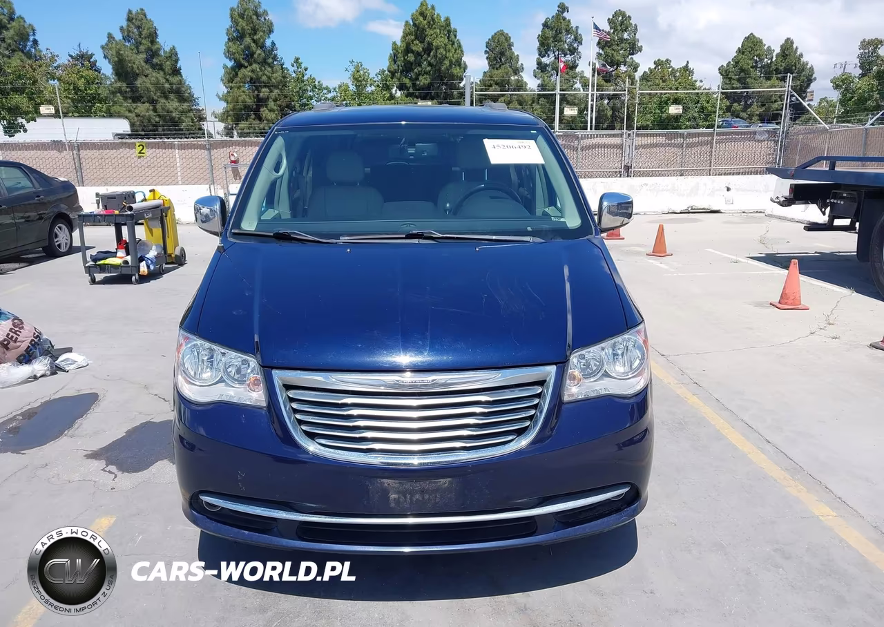 2016 Chrysler Town & Country Touring-L Anniversary Edition VIN:2C4RC1CG5GR190214 - 12