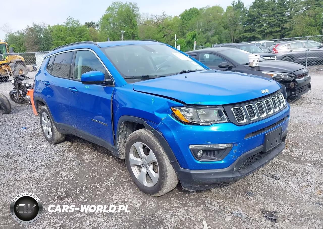 2018 Jeep Compass Latitude 4X4 – zdjęcie 1 z 18
