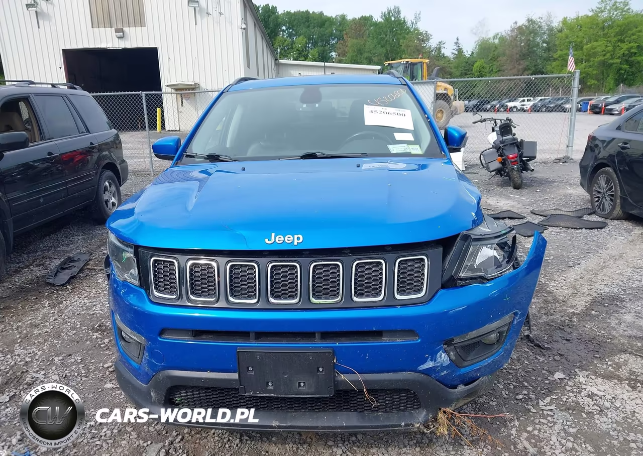 2018 Jeep Compass Latitude 4X4 VIN:3C4NJDBB2JT436085 - 13