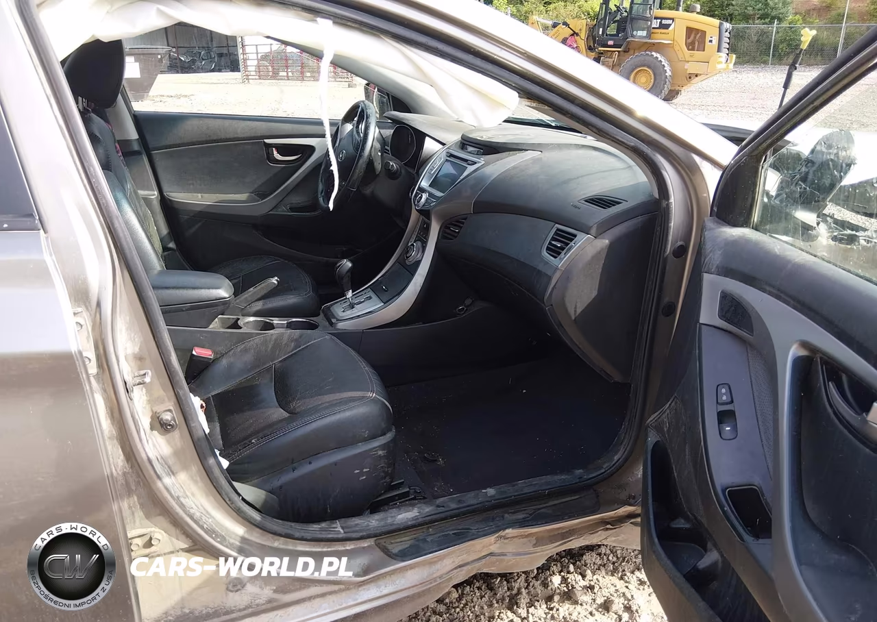 2012 Hyundai Elantra Limited VIN:5NPDH4AE0CH110985 - 5