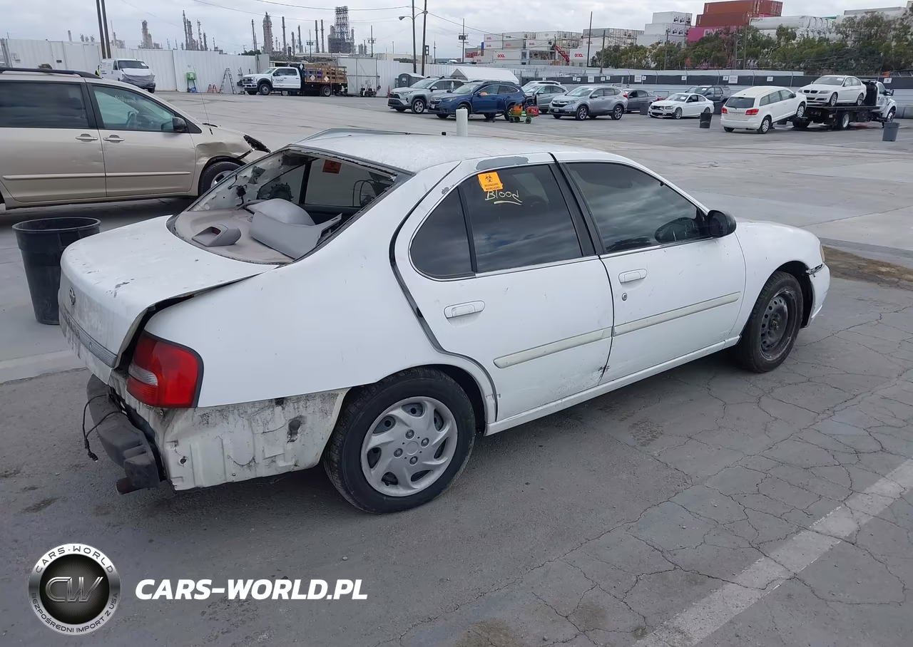 2000 Nissan Altima Gle-Gxe-Se-Xe VIN:1N4DL01D9YC113293 - 4