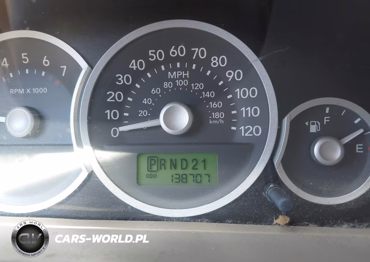 2007 Mercury Mariner Luxury VIN:4M2YU91177KJ20034 - 7
