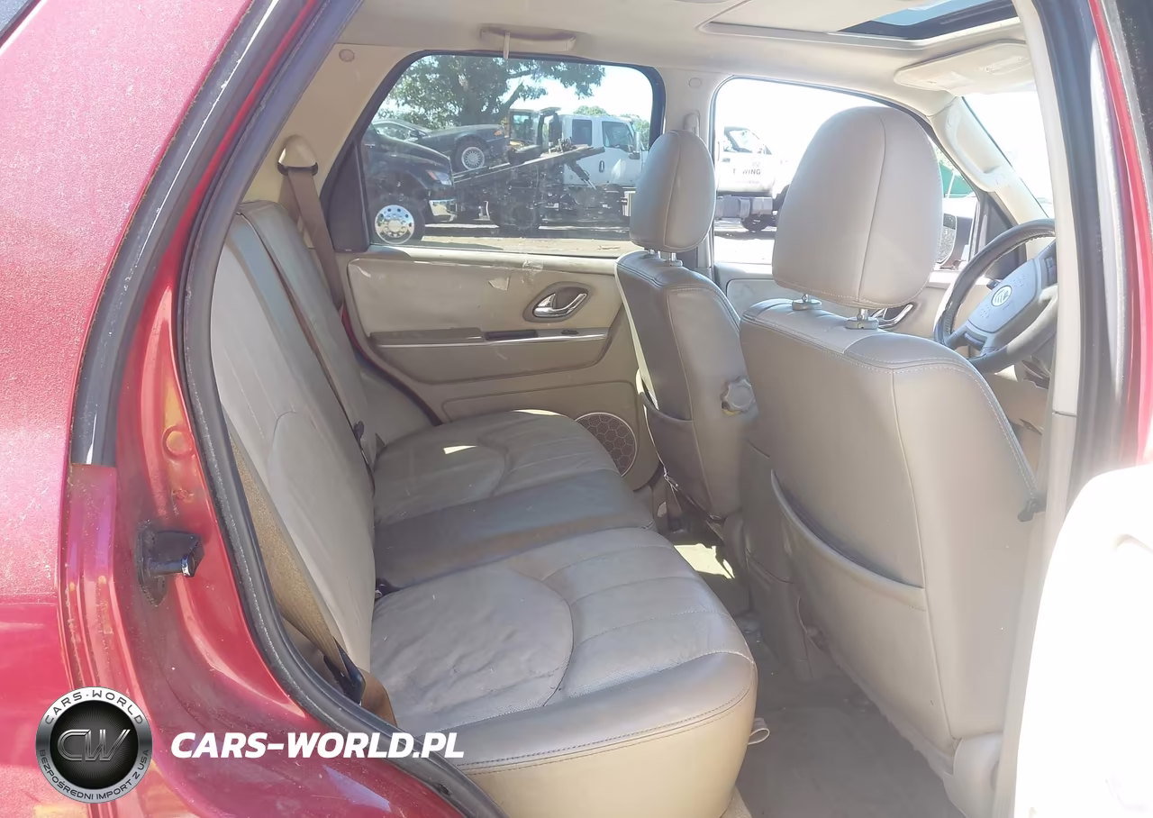 2007 Mercury Mariner Luxury VIN:4M2YU91177KJ20034 - 8