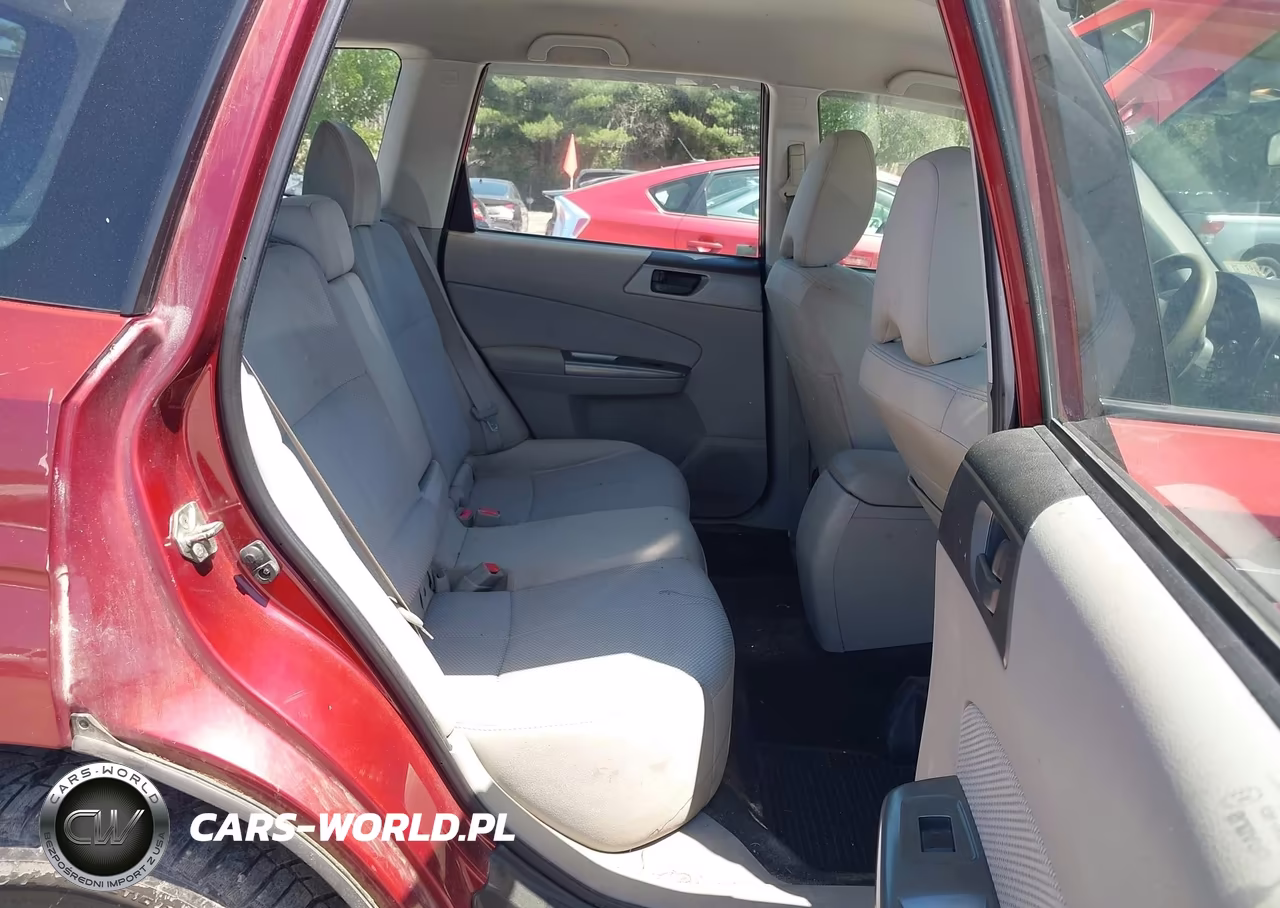 2012 Subaru Forester 2.5X VIN:JF2SHABC8CH463302 - 8